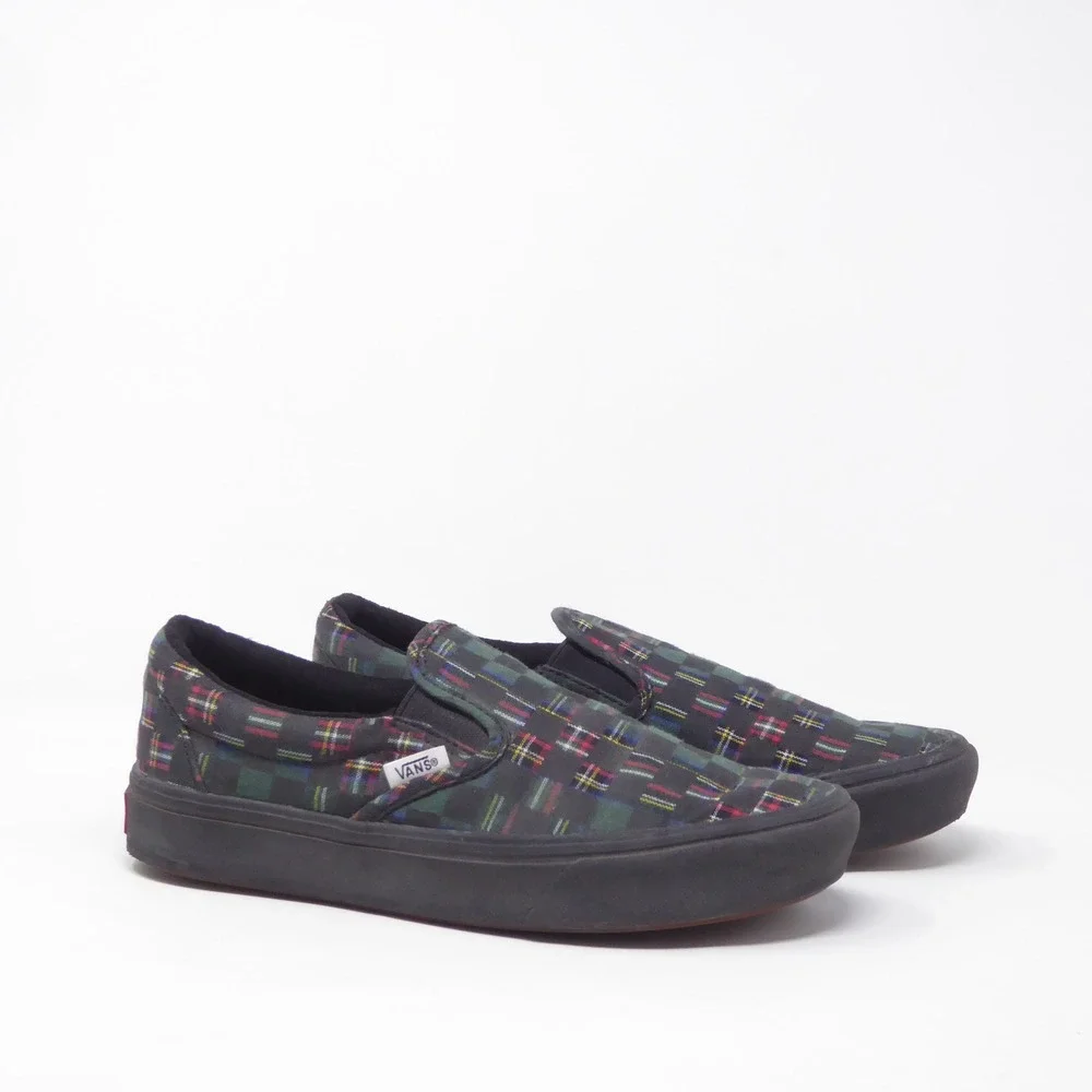 Vans Womens Slip-On Shoes Green Red Black Plaid ComfyCush Size 7